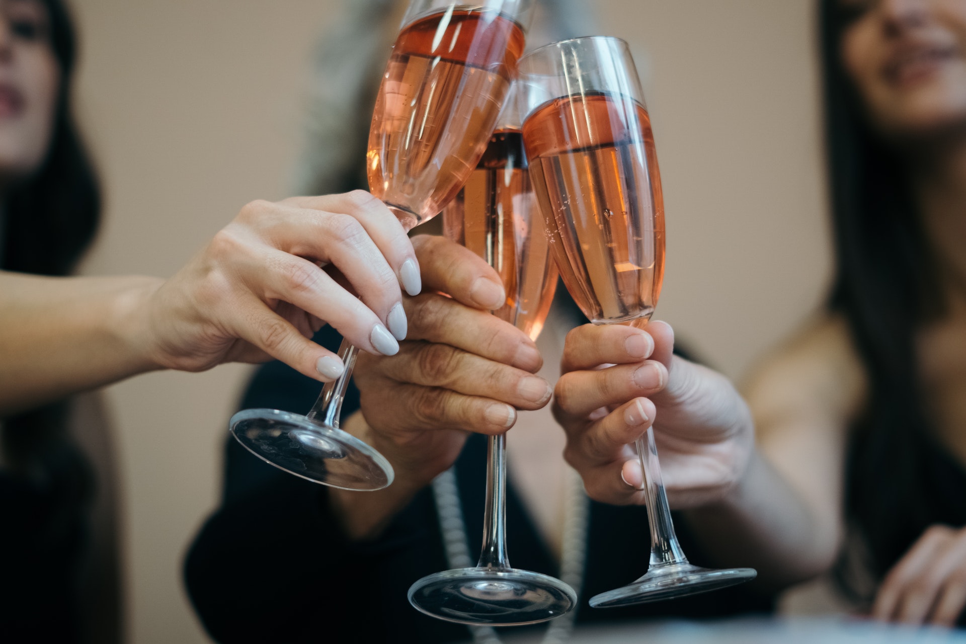 Popular Types of Moscato Wine peach moscato wine