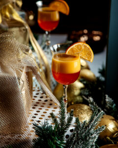 The Best Christmas Champagne Cocktails champagne christmas cocktail