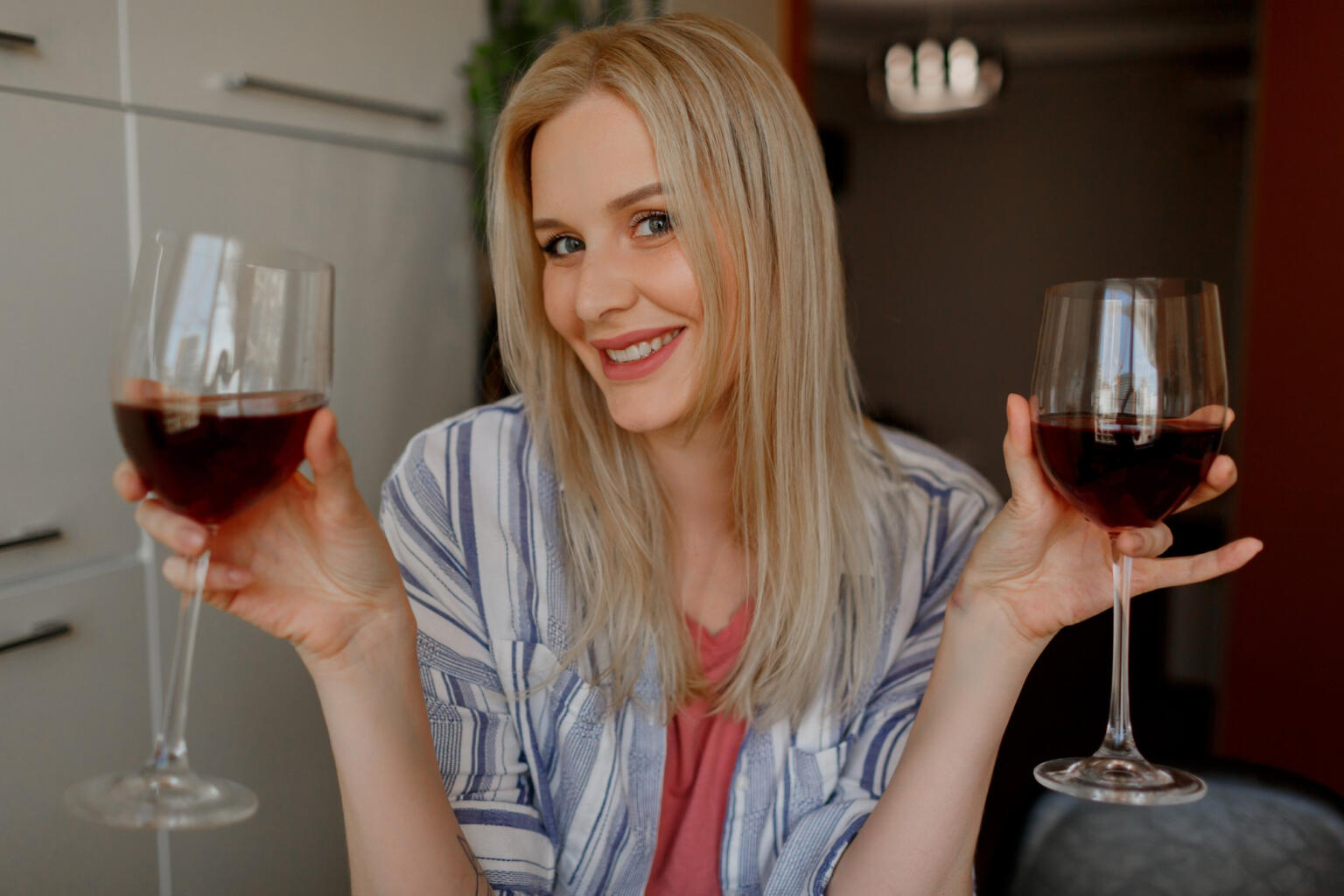 Pinot Noir Vs Merlot: A Comprehensive Red Wine Comparison